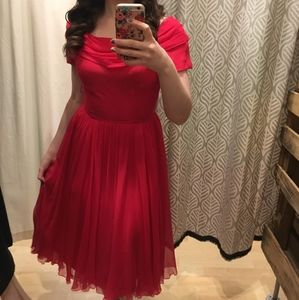 Perfect True Vintage Holiday Dress ❤️